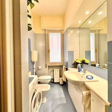 Hostdomus - Navy Apartment *