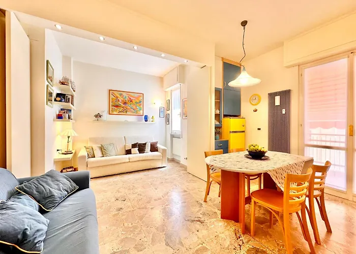 Hostdomus - Navy Apartament *