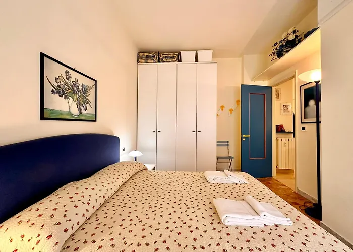 Appartement Hostdomus - Navy *