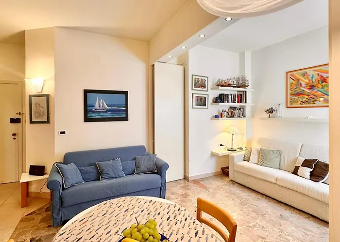 Appartement Hostdomus - Navy *